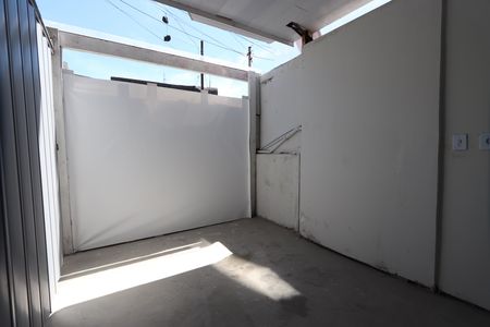 Casa para alugar com 42m², 1 quarto e sem vagaQuintal