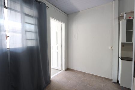 Casa para alugar com 42m², 1 quarto e sem vagaSala