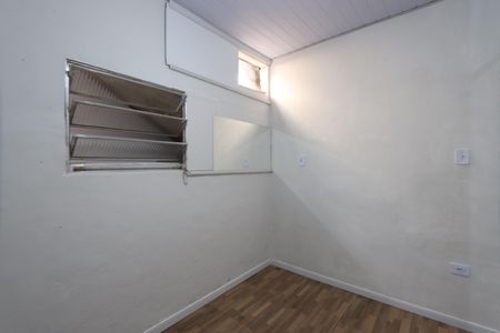 Casa para alugar com 42m², 1 quarto e sem vagaQuarto