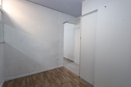 Casa para alugar com 42m², 1 quarto e sem vagaQuarto