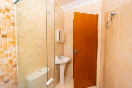 Casa para alugar com 40m², 1 quarto e 1 vaga Casa para alugar com 40m², 1 quarto e 1 vagaBanheiro