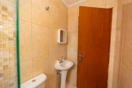 Casa para alugar com 40m², 1 quarto e 1 vaga Casa para alugar com 40m², 1 quarto e 1 vagaBanheiro
