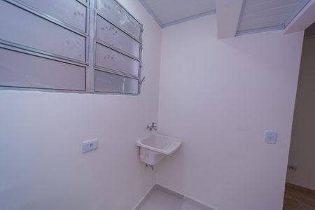 Casa para alugar com 40m², 1 quarto e 1 vaga Casa para alugar com 40m², 1 quarto e 1 vagaÁrea de Serviço