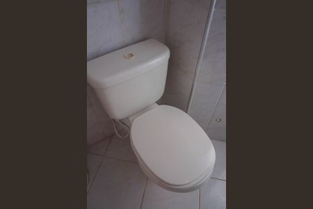 Casa à venda com 167m², 4 quartos e 4 vagas Casa à venda com 167m², 4 quartos e 4 vagasBanheiro da Suíte