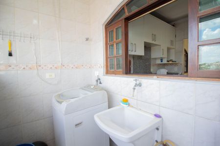 Casa à venda com 167m², 4 quartos e 4 vagas Casa à venda com 167m², 4 quartos e 4 vagasÁrea de Serviço