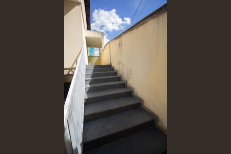 Casa à venda com 167m², 4 quartos e 4 vagas Casa à venda com 167m², 4 quartos e 4 vagasHall de Entrada