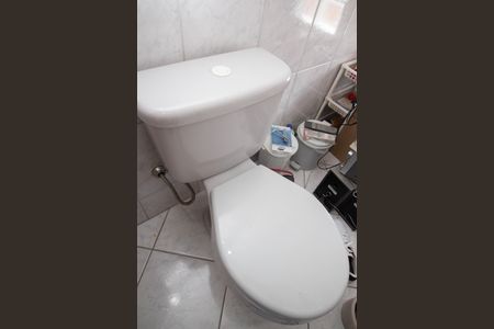 Casa à venda com 167m², 4 quartos e 4 vagas Casa à venda com 167m², 4 quartos e 4 vagasLavabo