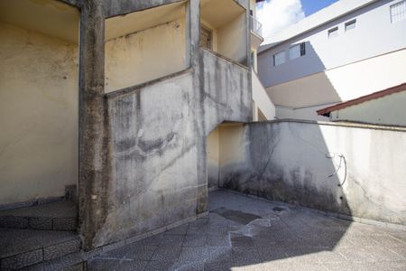 Casa à venda com 167m², 4 quartos e 4 vagas Casa à venda com 167m², 4 quartos e 4 vagasTerraço