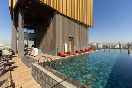 Studio à venda com 27m², 1 quarto e sem vagaÁrea comum - Piscina