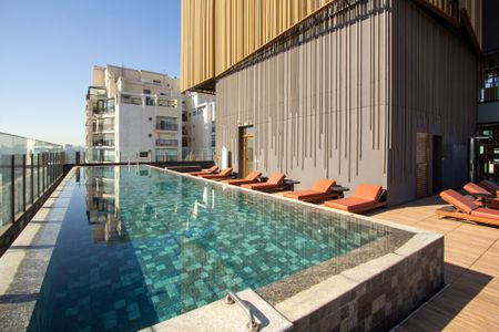 Studio à venda com 27m², 1 quarto e sem vagaÁrea comum - Piscina
