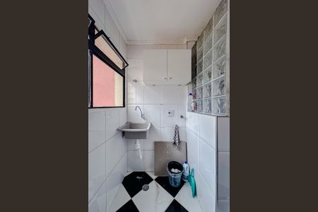 Apartamento à venda com 58m², 3 quartos e 1 vagaÁrea de Serviço