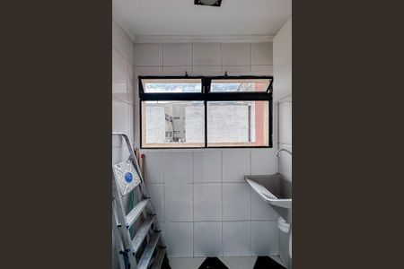 Apartamento à venda com 58m², 3 quartos e 1 vagaÁrea de Serviço