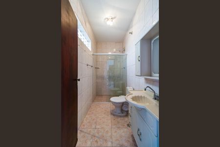 Casa à venda com 250m², 1 quarto e 2 vagas Casa à venda com 250m², 1 quarto e 2 vagasBanheiro