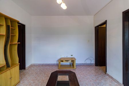 Casa à venda com 250m², 1 quarto e 2 vagas Casa à venda com 250m², 1 quarto e 2 vagasSala