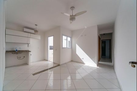 Apartamento para alugar com 57m², 2 quartos e 1 vaga Apartamento para alugar com 57m², 2 quartos e 1 vagaSala