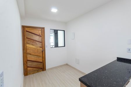 Apartamento para alugar com 38m², 2 quartos e sem vaga Apartamento para alugar com 38m², 2 quartos e sem vagaSala/Cozinha