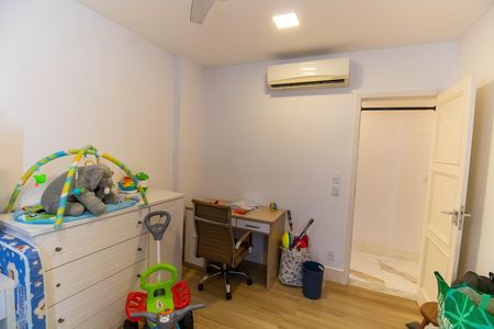 Apartamento à venda com 100m², 3 quartos e 1 vagaQuarto 1