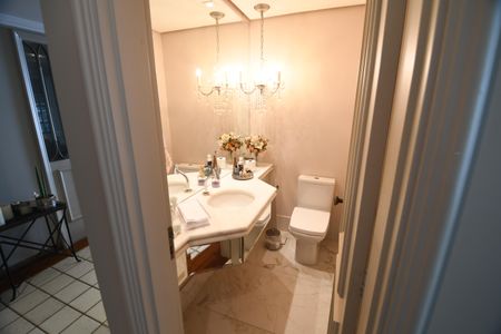 Apartamento à venda com 306m², 4 quartos e 3 vagasLavabo