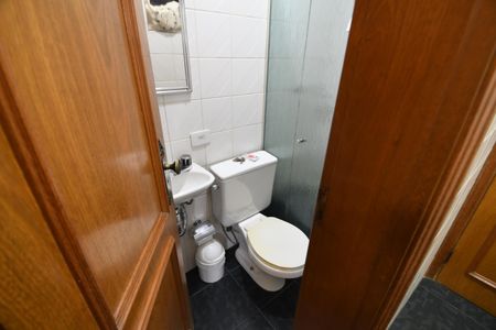 Apartamento à venda com 306m², 4 quartos e 3 vagasBanheiro de serviço