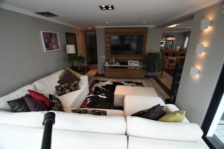 Apartamento à venda com 306m², 4 quartos e 3 vagasSala TV