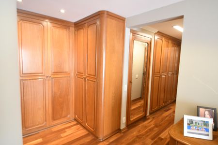 Apartamento à venda com 306m², 4 quartos e 3 vagasQuarto 4 - Suíte