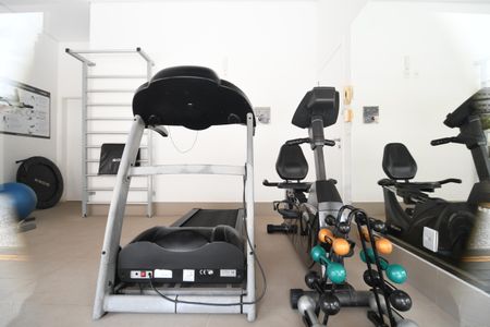 Apartamento à venda com 306m², 4 quartos e 3 vagasÁrea comum - Academia