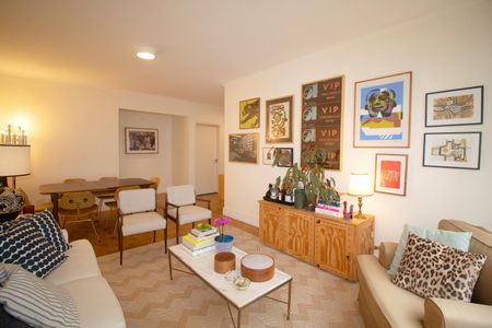 Apartamento à venda com 112m², 3 quartos e 1 vaga Apartamento à venda com 112m², 3 quartos e 1 vagaSala