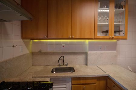Apartamento à venda com 112m², 3 quartos e 1 vaga Apartamento à venda com 112m², 3 quartos e 1 vagaCozinha