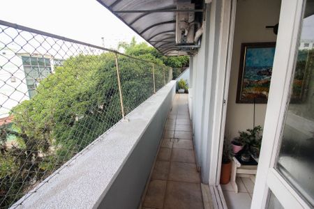 Apartamento à venda com 140m², 2 quartos e sem vagaSacada da Sala