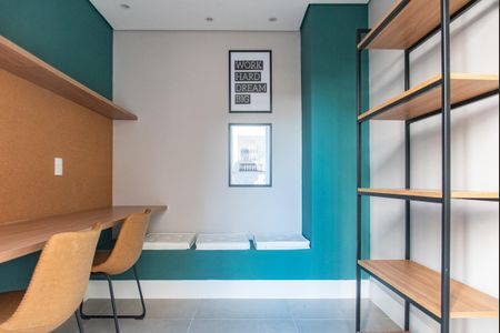 Apartamento para alugar com 36m², 2 quartos e sem vagaÁrea comum - Coworking