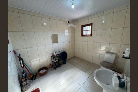 Casa à venda com 140m², 3 quartos e 2 vagasBanheiro