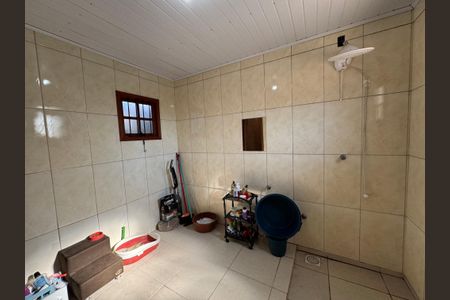 Casa à venda com 140m², 3 quartos e 2 vagasBanheiro