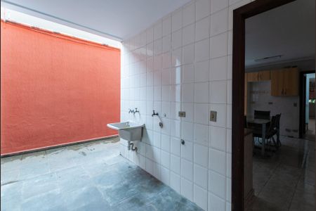 Casa à venda com 200m², 3 quartos e 4 vagas