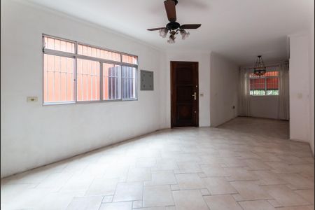 Casa à venda com 200m², 3 quartos e 4 vagas