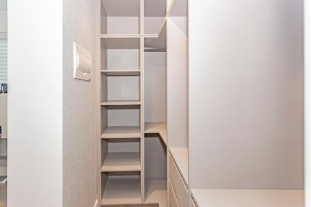 Apartamento à venda com 28m², 1 quarto e sem vaga