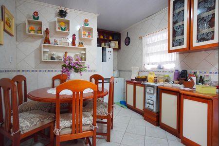 Casa à venda com 250m², 3 quartos e 2 vagasCozinha