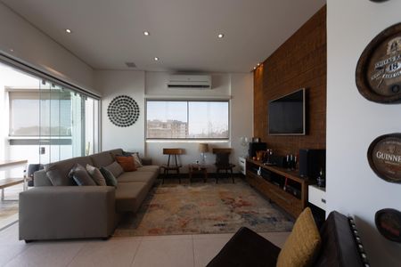 Apartamento à venda com 230m², 3 quartos e 2 vagasSala Cobertura