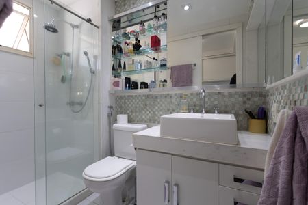 Apartamento à venda com 230m², 3 quartos e 2 vagasBanheiro Suite 2