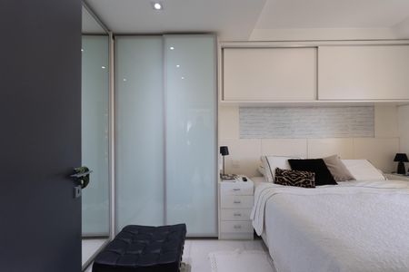 Apartamento à venda com 230m², 3 quartos e 2 vagasQuarto Suite 2