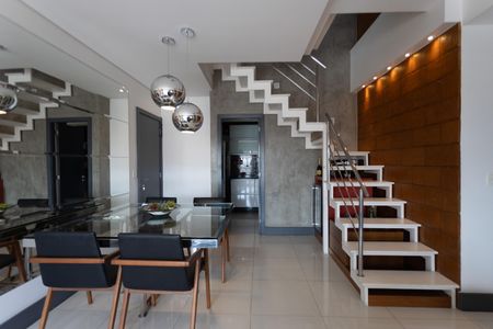 Apartamento à venda com 230m², 3 quartos e 2 vagasSala