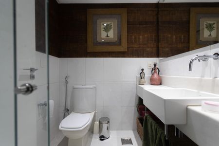 Apartamento à venda com 230m², 3 quartos e 2 vagasBanheiro Cobertura