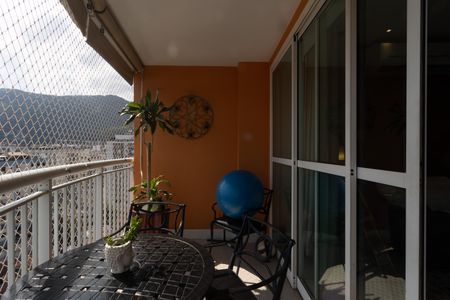 Apartamento à venda com 230m², 3 quartos e 2 vagasSala Varanda