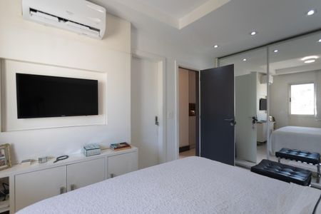Apartamento à venda com 230m², 3 quartos e 2 vagasQuarto Suite 2
