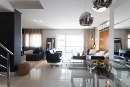 Apartamento à venda com 230m², 3 quartos e 2 vagasSala
