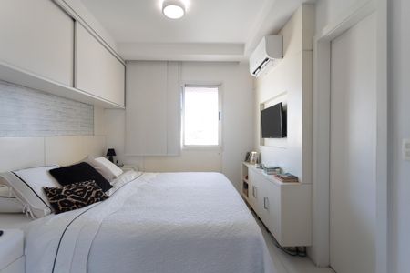 Apartamento à venda com 230m², 3 quartos e 2 vagasQuarto Suite 2