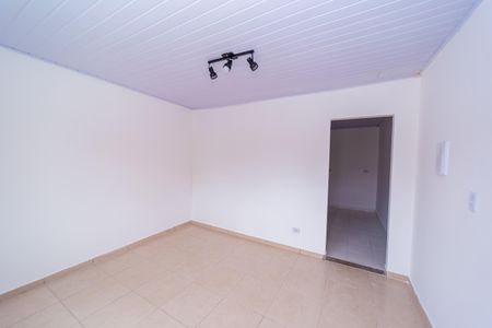 Casa para alugar com 40m², 1 quarto e 1 vagaQuarto