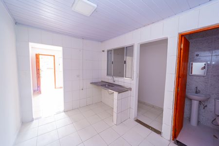 Casa para alugar com 40m², 1 quarto e 1 vagaSala/Cozinha
