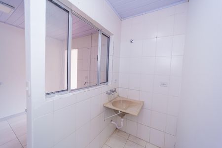 Casa para alugar com 40m², 1 quarto e 1 vagaÁrea de Serviço