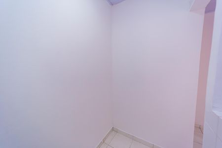 Casa para alugar com 40m², 1 quarto e 1 vagaÁrea de Serviço