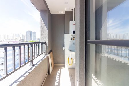 Apartamento para alugar com 40m², 2 quartos e 1 vagaSacada